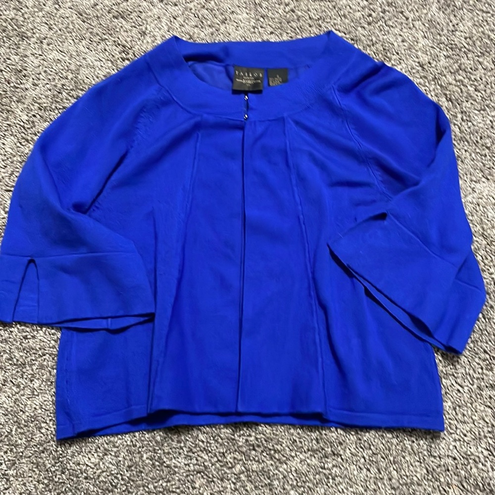 Tailor B. Moss sweater cardigan Women’s Royal Blue w/3 hooks at collar Small
